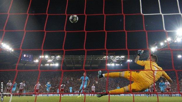 Harry Kane puts Spurs ahead from the penalty spot