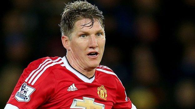 Manchester United midfielder Bastian Schweinsteiger