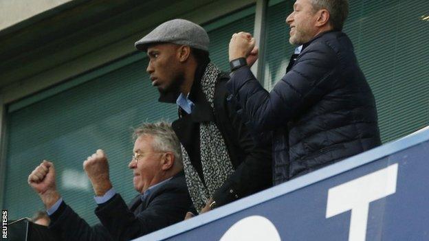 Guus Hiddink (left), Didier Drogba (centre) and Roman Abramovich