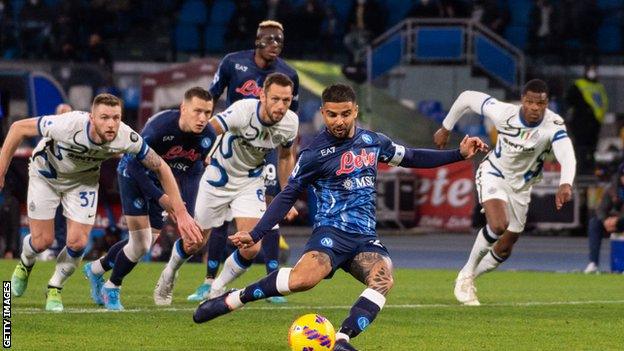 Lorenzo Insigne scores