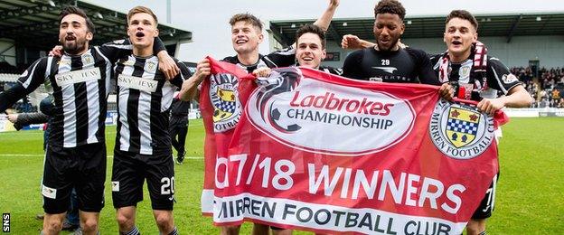 St Mirren celebrate promotion