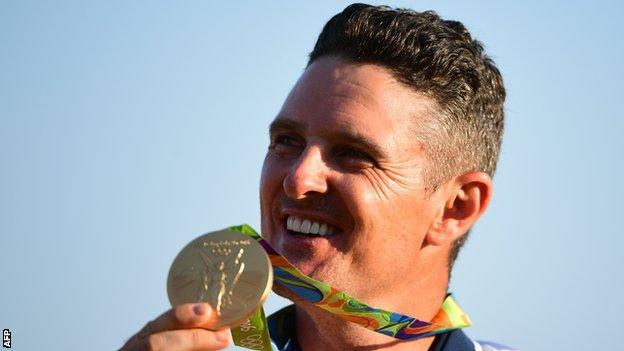 Justin Rose with gold medal