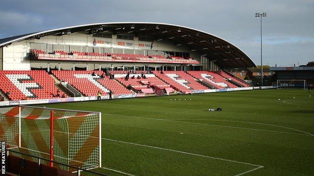 Paddy Madden's 41st-minute equaliser helped Fleetwood seal a point against Charlton after Jayden Stockley gave them the lead after six minutes