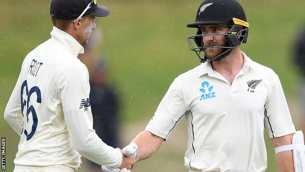 Joe Root and Kane Williamson