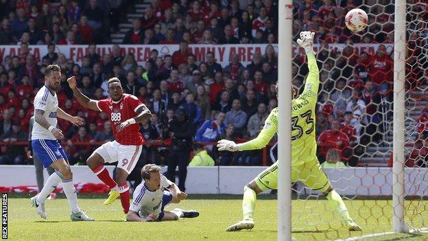 Britt Assombalonga