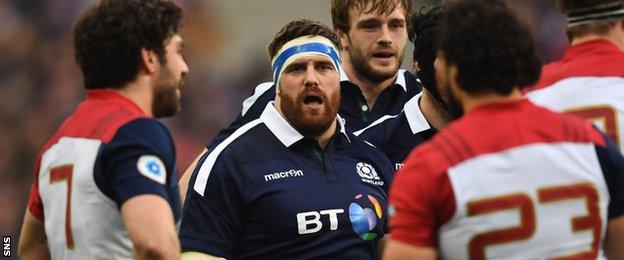 Simon Berghan in action for Scotland against France