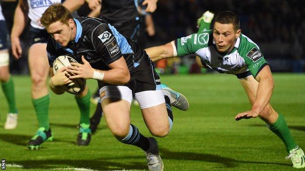 Glenn Bryce scores a try for Glasgow Warriors against Connacht