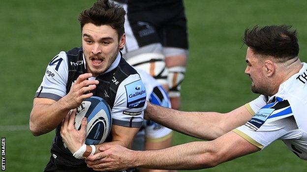 Mateo Carreras in action for Newcastle Falcons