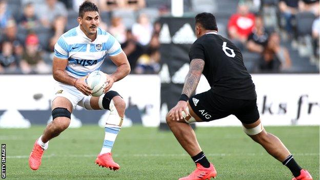 Pablo Matera playing against New Zealand