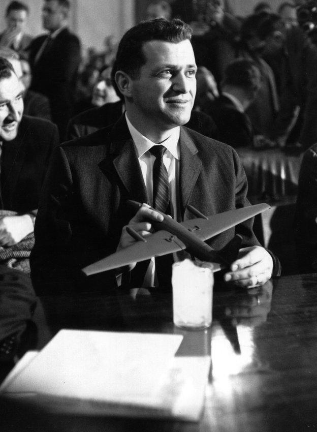 Francis Gary Powers at a Senate Committee hearing