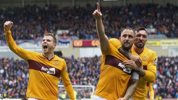 Motherwell celebrate Peter Hartley's late equaliser