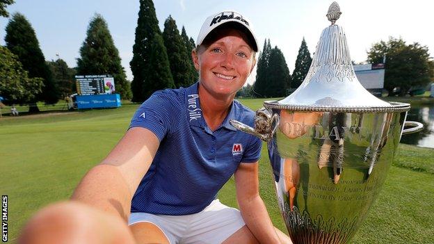 Stacy Lewis celebrates winning Cambia Portland Classic