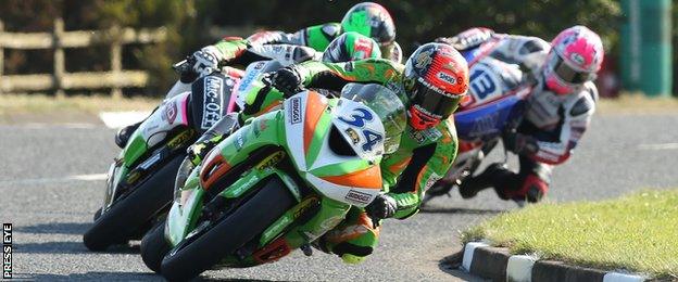 Alastair Seeley leads the field in Thursday's Supersport race at the North Race 200