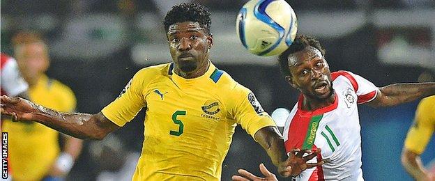 Bruno Ecuele Manga in action for Gabon