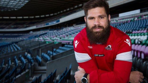 Edinburgh forward Cornell du Preez