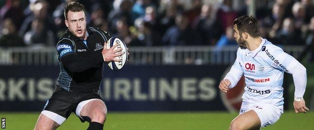 Stuart Hogg playing for Glasgow Warriors against Racing 92