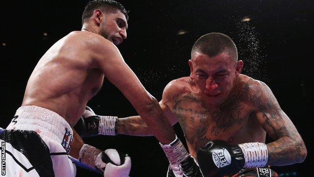 Khan appeared to break Vargas' nose early in the bout