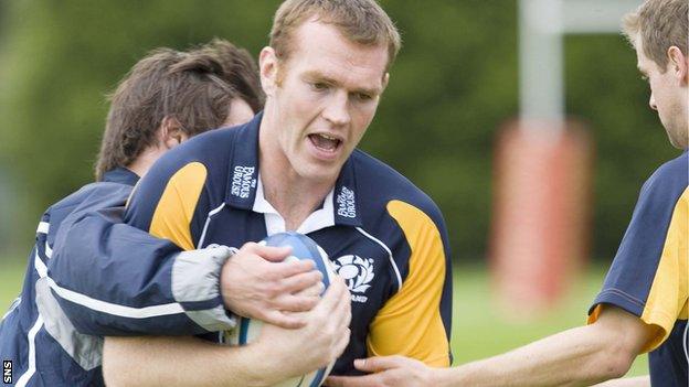 Jon Petrie in training with Scotland