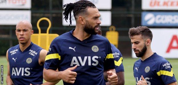 Steven Caulker in training for Fenerbahce