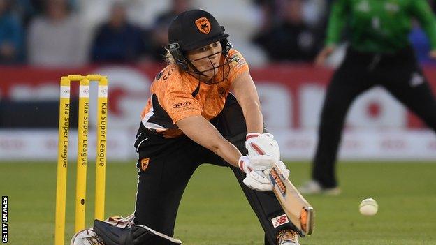 Charlotte Edwards bats for Southern Vipers