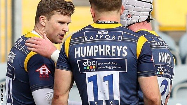 Chris Ashton's first try for Worcester on his third appearance was then followed by his first red card