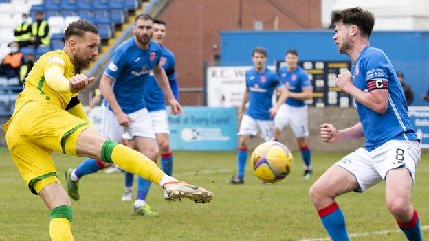 Martin Boyle goal v Stranraer