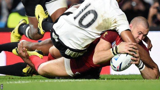 Mike Brown scores for England