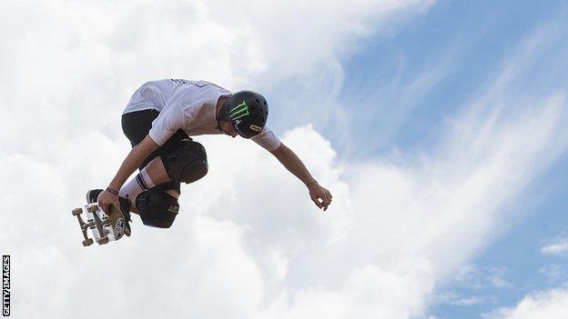 Sam Beckett skateboarding