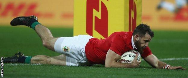 Tommy Seymour scores for the British and Irish Lions