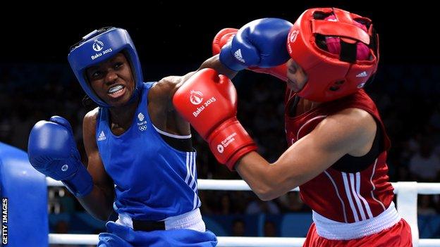 Nicola Adams punches Elif Coskun