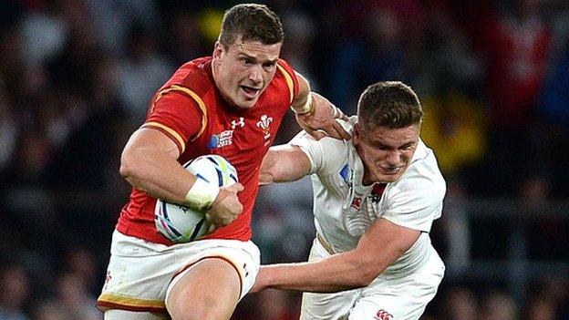 Wales v England in the 2015 Rugby World Cup