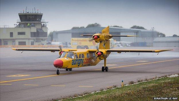 G-Joey taxiing at Guernsey Airport after completing last flight