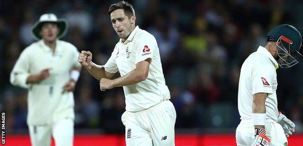 Chris Woakes removed both David Warner & Steve Smith on the third evening