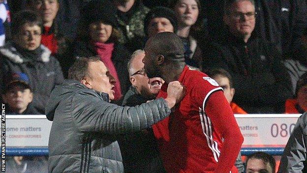 Neil Warnock and Sol Bamba