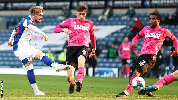 Harvey Elliott scores for Blackburn Rovers