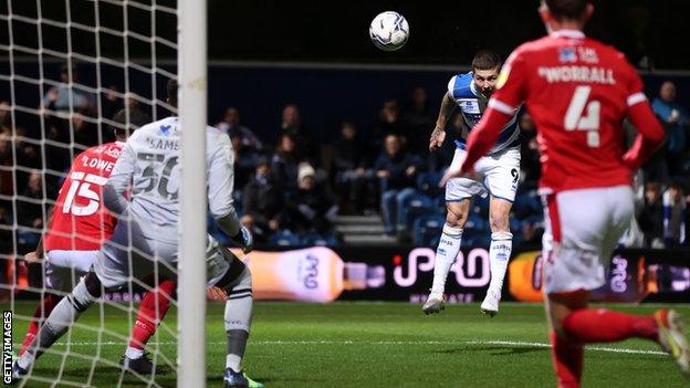 Lyndon Dykes scores for QPR