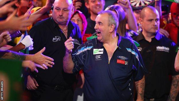 Phil Taylor in action