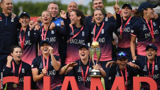 England celebrate winning the 2017 World Cup