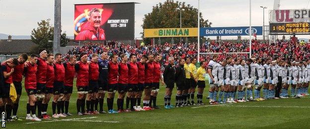 A minute's silence for Anthony Foley was impeccably observed at a sold-out Thomond Park