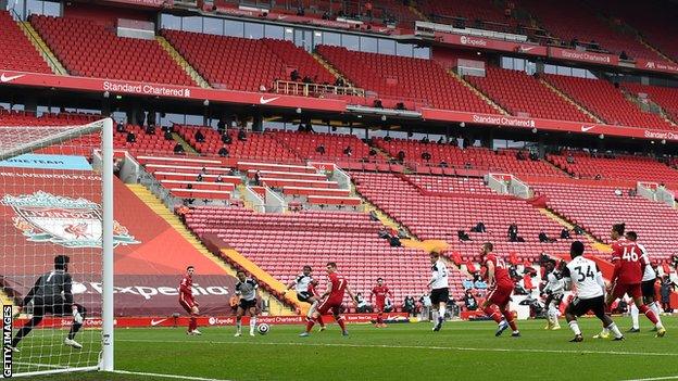 Fulham score against Liverpool at Anfield in the Premier League