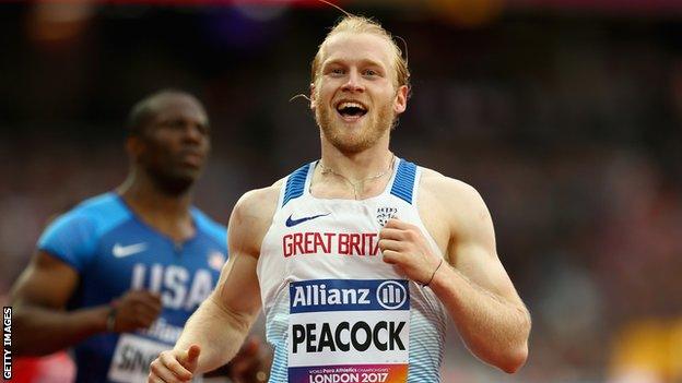 Jonnie Peacock celebrates at the 2017 Worlds in London