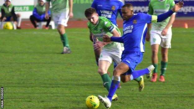 Guernsey FC v Three Bridges