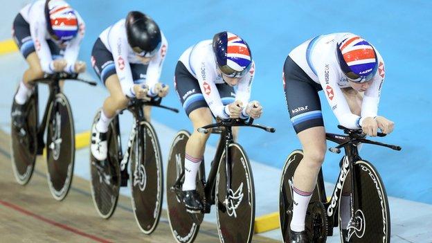 Katie Archibald, Laura Kenny, Elinor Barker and Ellie Dickinson in the Women's Team Pursuit