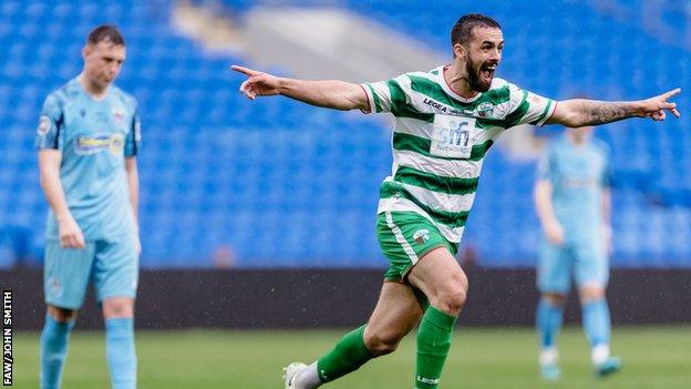 Jordan Williams celebrates scoring for New Saints in the 2022 Welsh Cup final