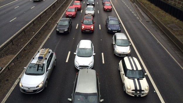 M6 tailbacks