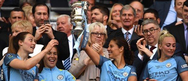 Manchester City Women celebrate