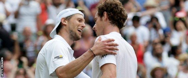 Seppi and Murray share a joke on Centre Court