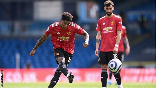 Marcus Rashford's first-half free-kick was well saved by Illan Meslier