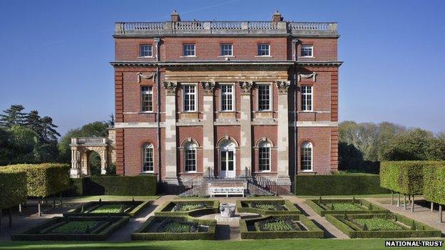 Clandon Park before the fire