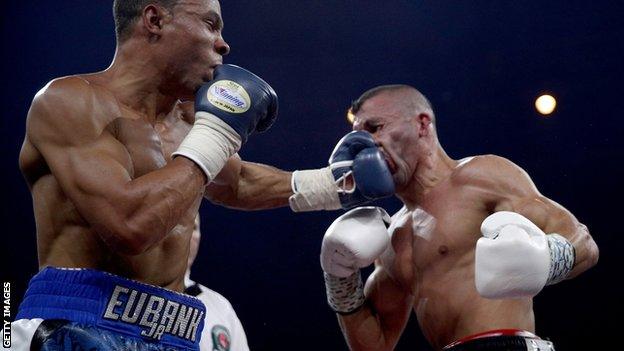 Chris Eubank Jr catches Avni Yildirim with a vicious left